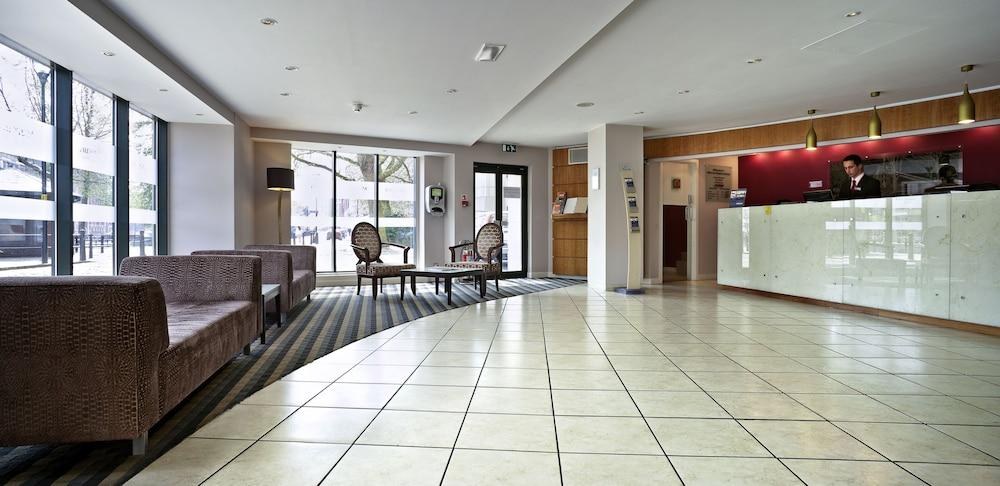 MERCURE BRIGSTOW photo 2