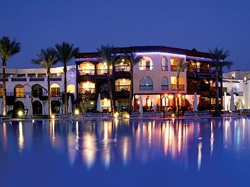 ROYAL SAVOY HOTEL AND VILLAS