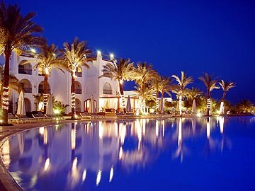 ROYAL SAVOY HOTEL AND VILLAS photo 1