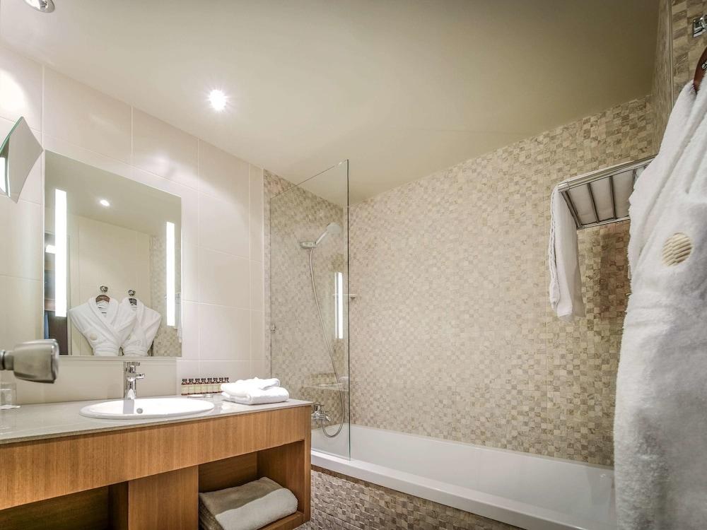PULLMAN BORDEAUX LAC photo 4