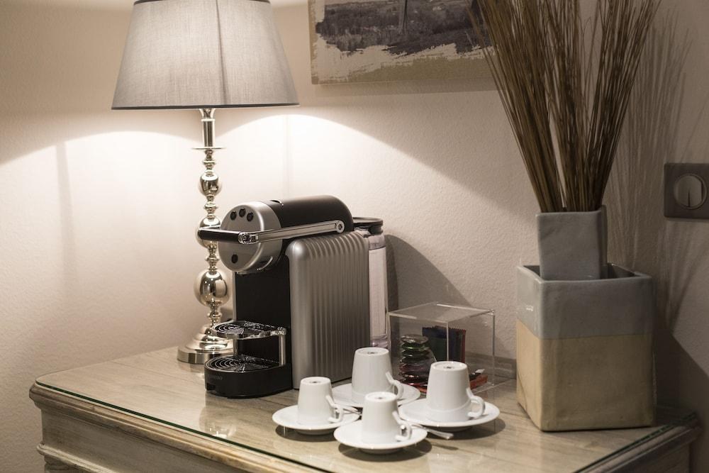 HOSTELLERIE LE CEDRE photo 4