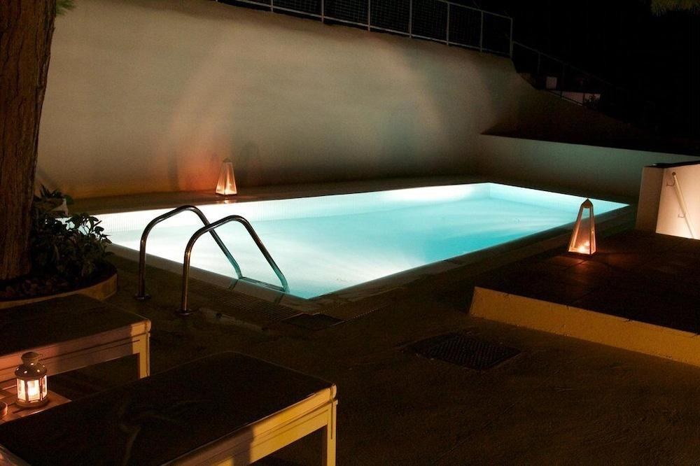 ARIA LITO MANSION