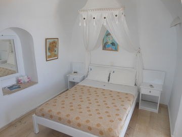 Nomikos Villas