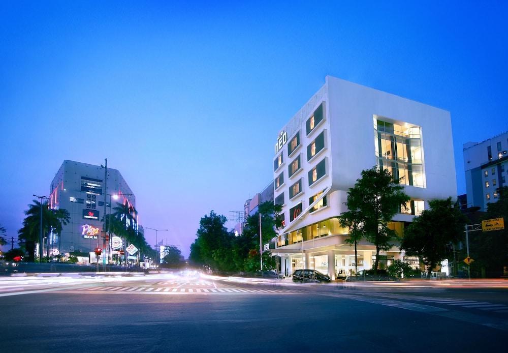 HOTEL NEO MELAWAI photo 3