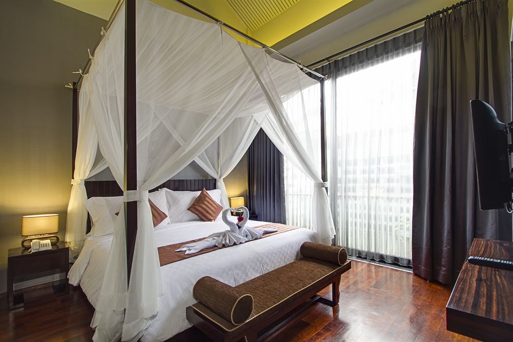 18 SUITE VILLA LOFT @KUTA