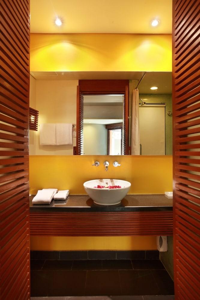 MERCURE KUTA BALI photo 2