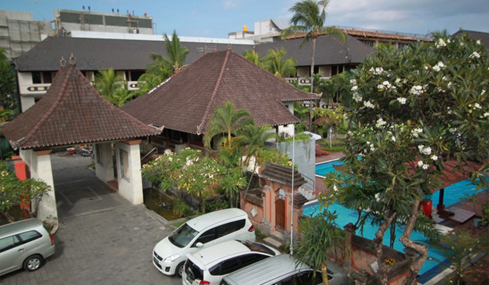 BAKUNG BEACH RESORT