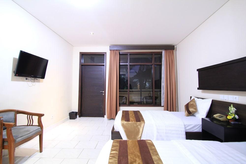 BAKUNG BEACH RESORT photo 2