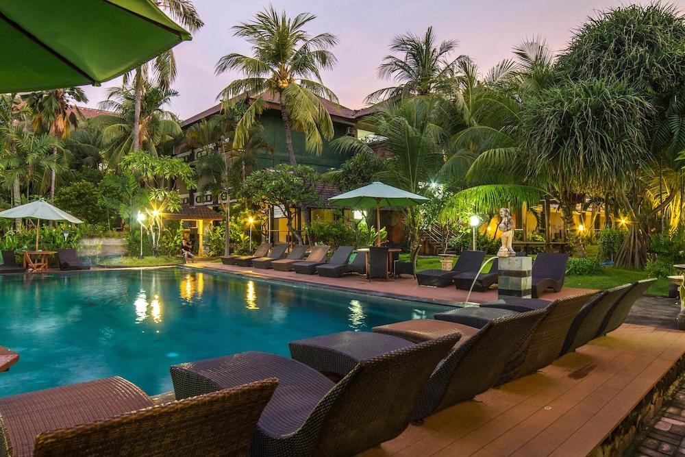 BAKUNG BEACH RESORT photo 4