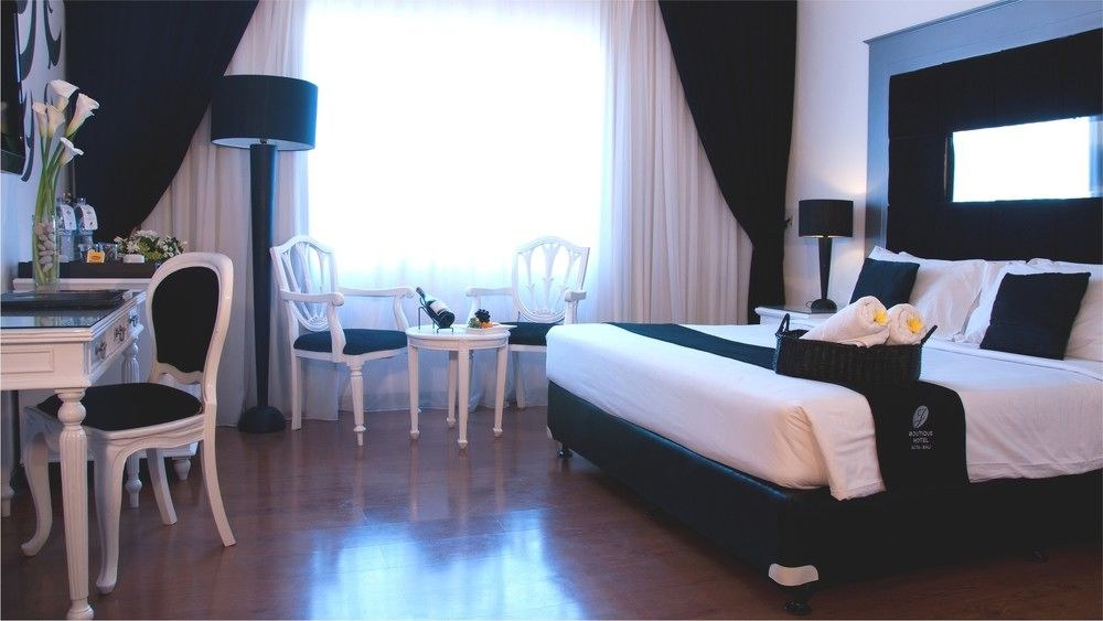 J BOUTIQUE HOTEL photo 1