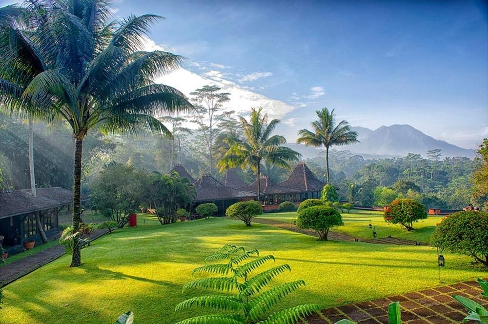 MesaStila Resort and Spa Magelang photo 2