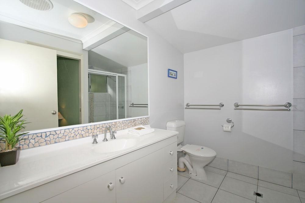 Coral Beach Noosa Resort photo 3