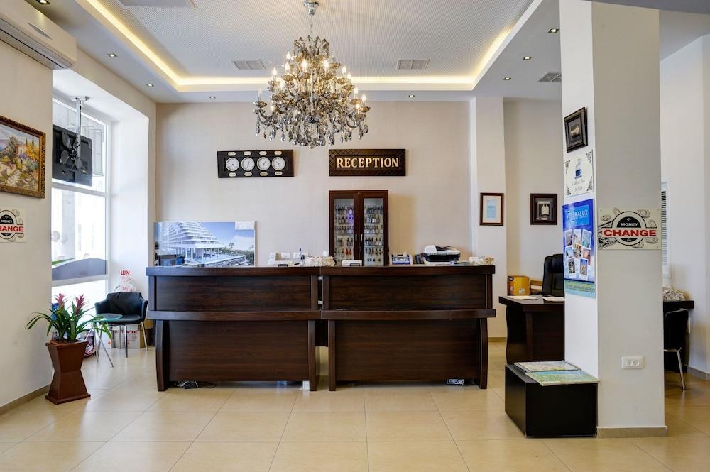 LIBER SEASHORE SUITES photo 3
