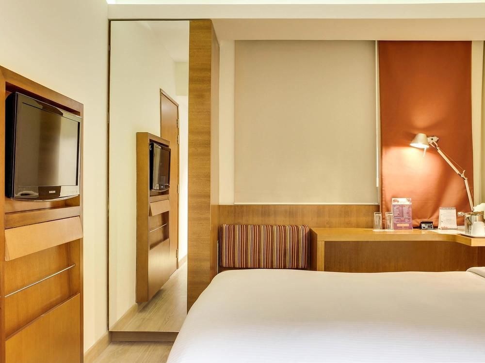 Ibis Mumbai Airport Hotel