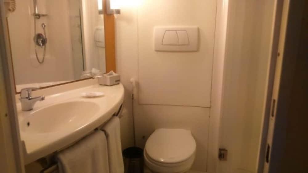 IBIS NAVI MUMBAI photo 2