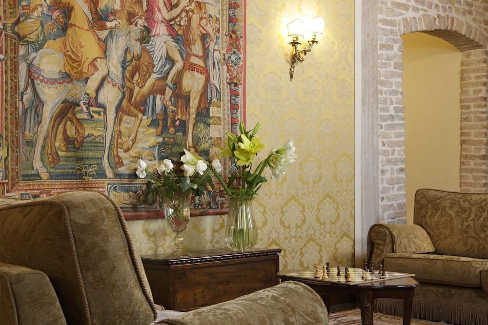 PALAZZO PRIULI photo 2