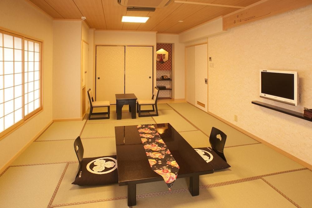 MATSUI HONKAN RYOKAN photo 4
