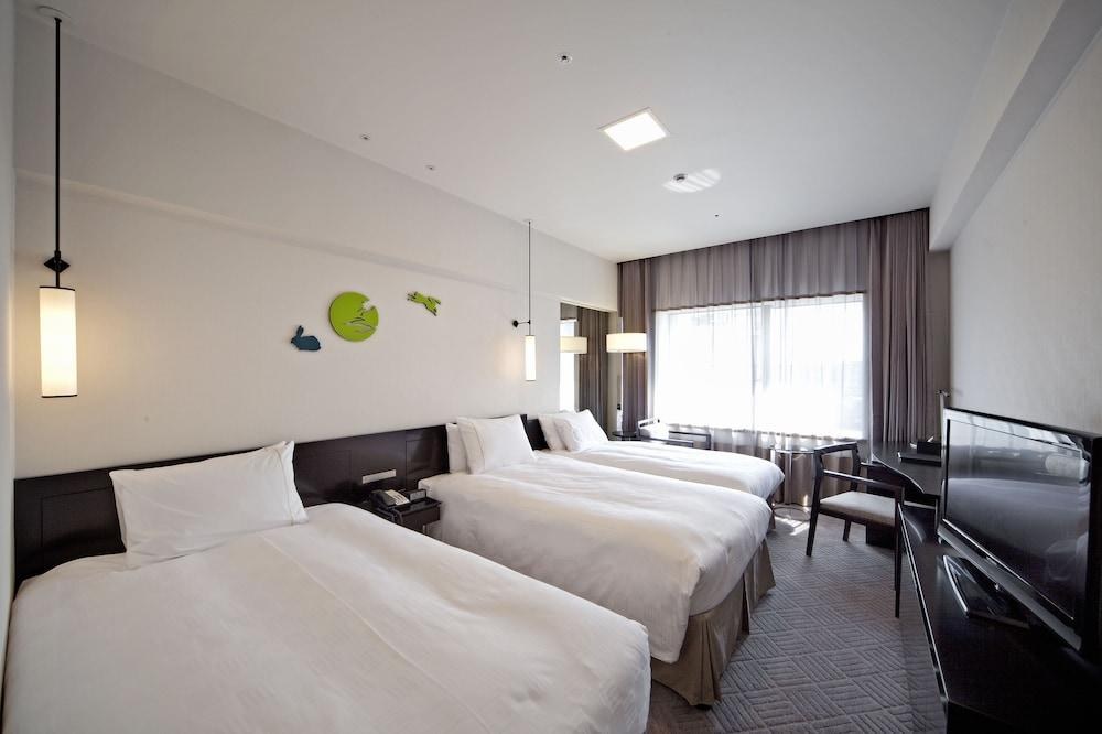 THE ROYAL PARK HOTEL KYOTO SANJO photo 2