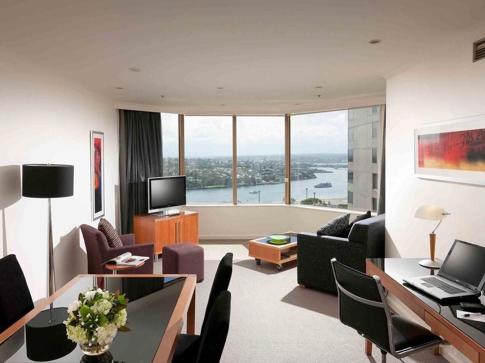 THE SEBEL QUAY WEST SUITES SYDNEY