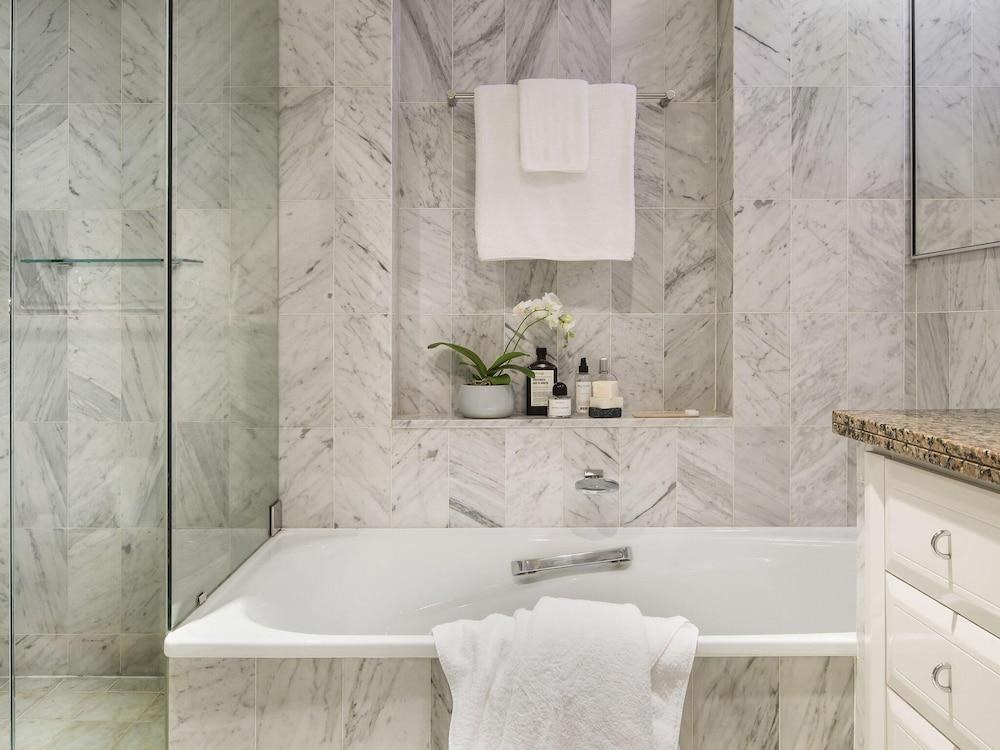 THE SEBEL QUAY WEST SUITES SYDNEY photo 2