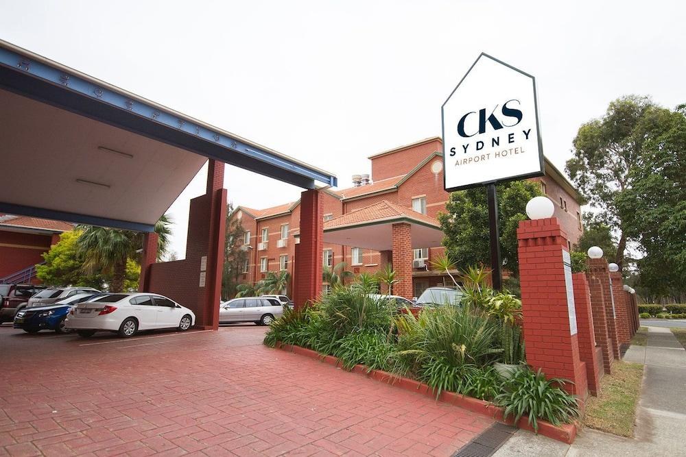 QUALITY HOTEL CKS SYDNEY AIRPO photo 4