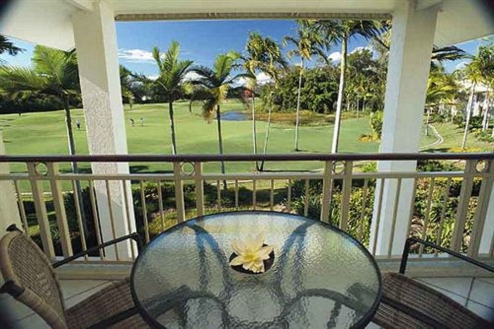 PARADISE LINKS RESORT