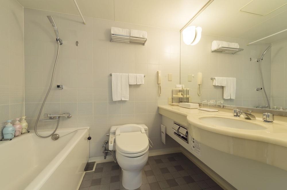 TOBU HOTEL LEVANT TOKYO photo 4