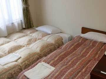 Hotel Shin Osaka photo 2