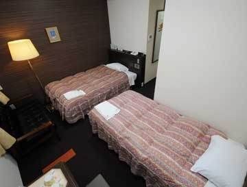 Hotel Shin Osaka photo 3