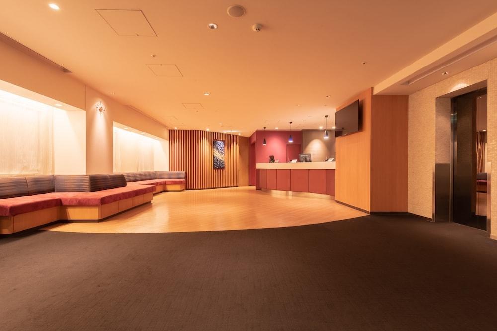 E-HOTEL HIGASHI SHINJUKU photo 3