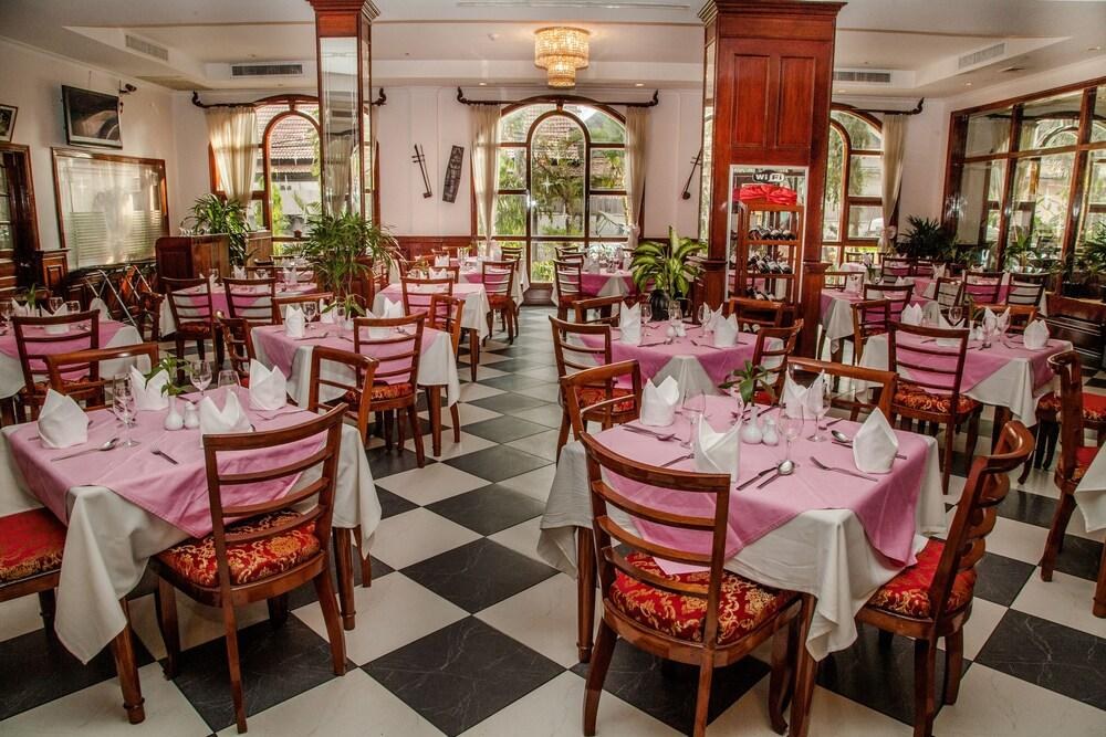 ANGKOR HOLIDAY HOTEL photo 2