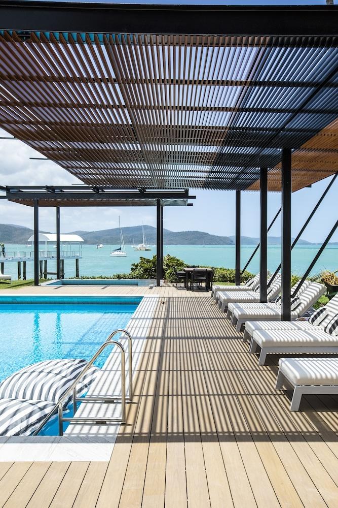 CORAL SEA RESORT photo 4