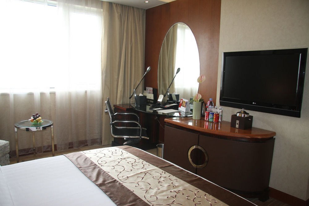 GEHUA NEW CENTURY photo 1
