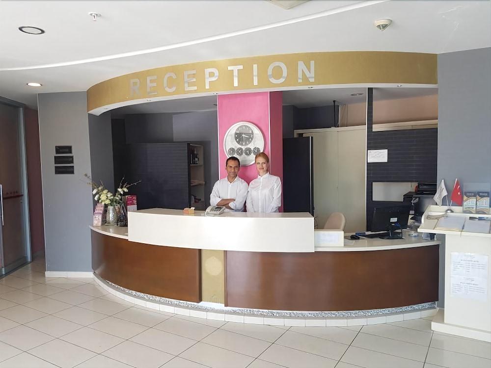 TOURIST HOTEL photo 3