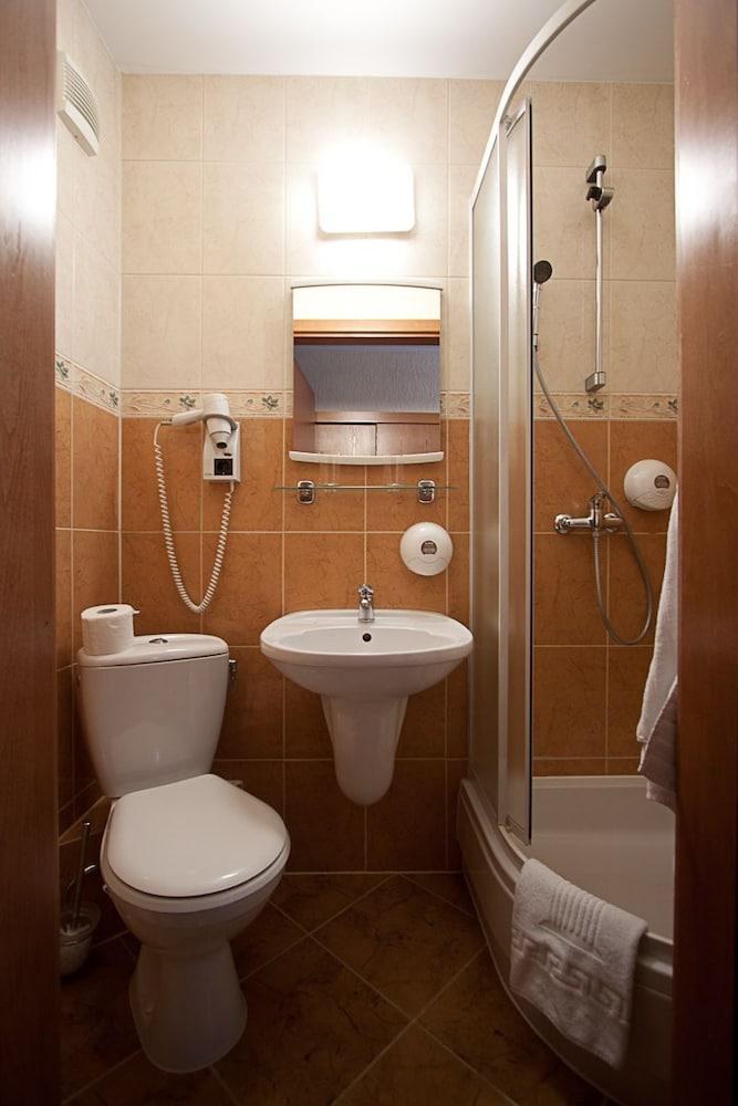 Gromada Hotel Poznan photo 3