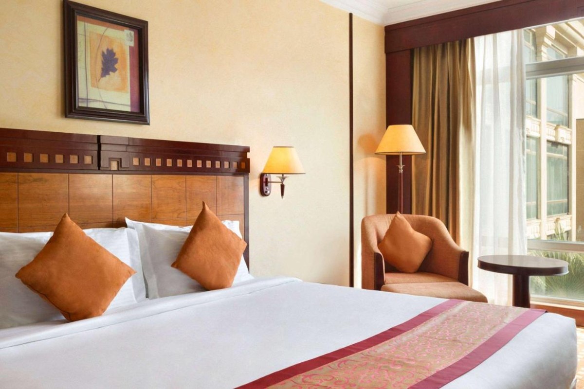 Ramada by Wyndham Riyadh photo 2