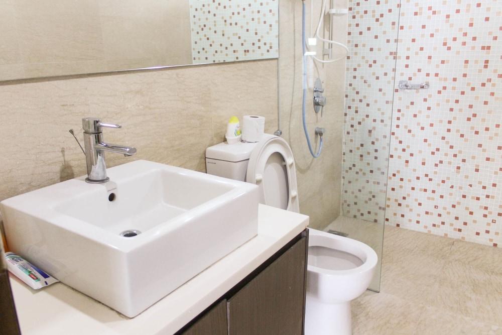 Upper View Regalia Hotel photo 3