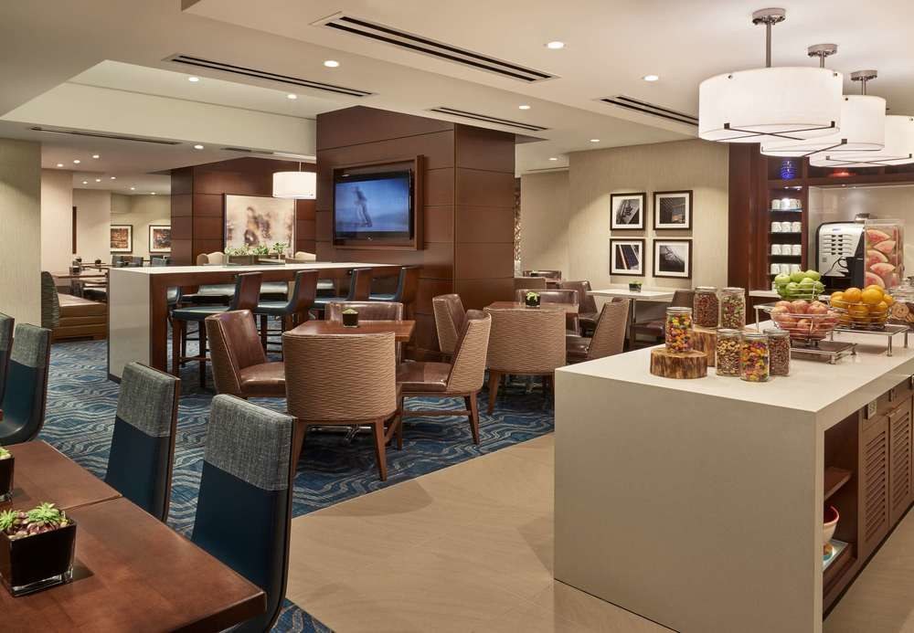MARRIOTT EATON CENTRE photo 3
