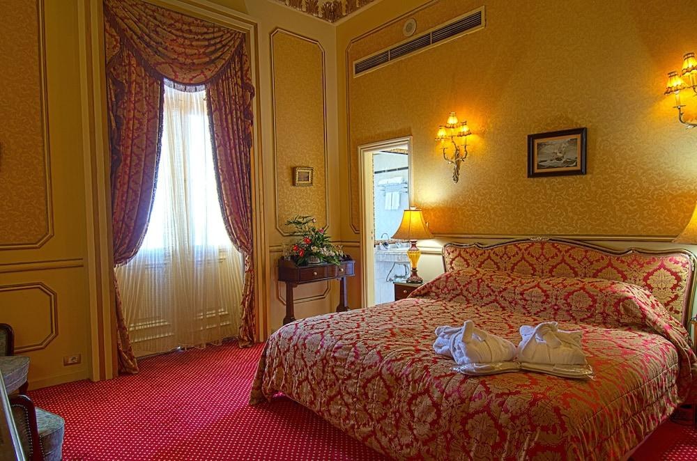 PARADISE INN LE METROPOLE photo 3