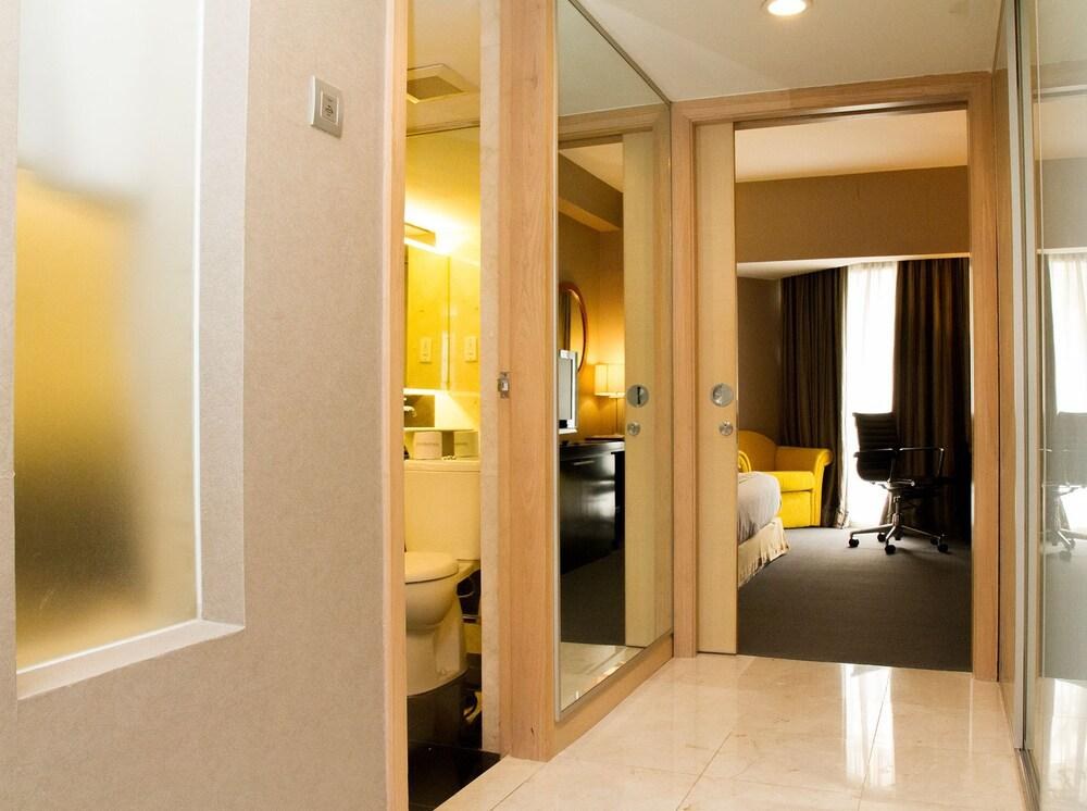 GRANDKEMANG photo 2