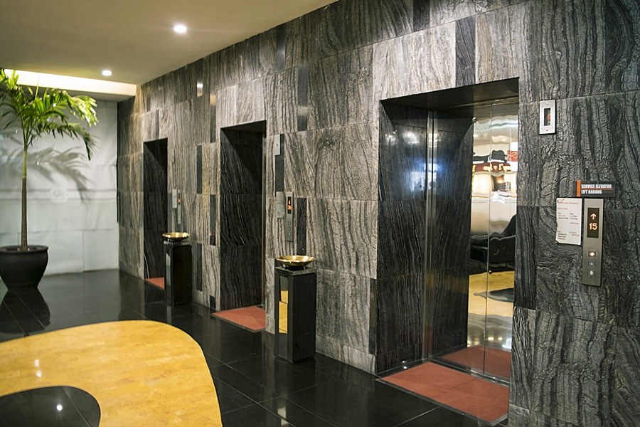 HARRIS SUITES FX SUDIRMAN photo 2