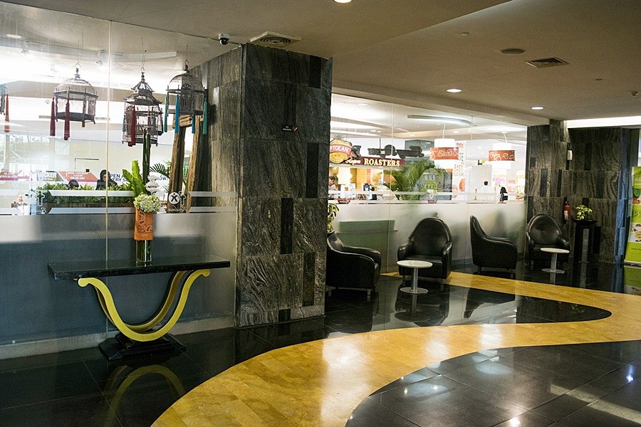 HARRIS SUITES FX SUDIRMAN photo 3