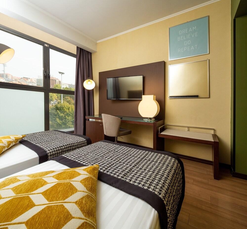 HOLIDAY INN TURIN-CORSO FRANCI photo 4