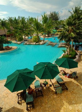 NEXUS RESORT & SPA KARAMBUNAI photo 2