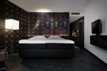 MAINPORT DESIGN HOTEL photo 3