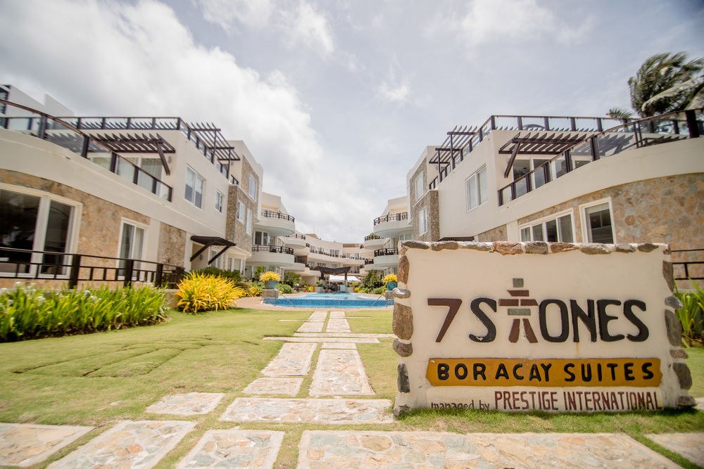7 Stones Boracay Suites photo 2