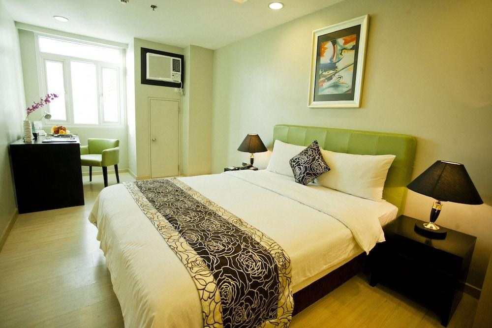 THE EXCHANGE REGENCY RESIDENCE photo 3