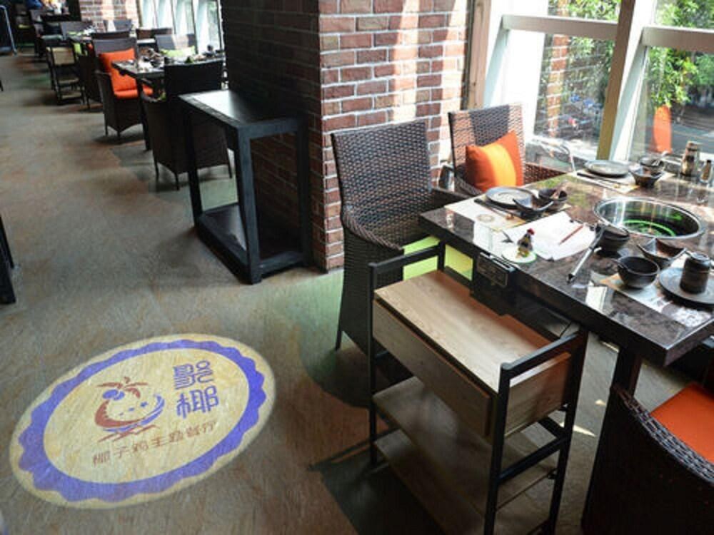 Landmark International Hotel photo 4