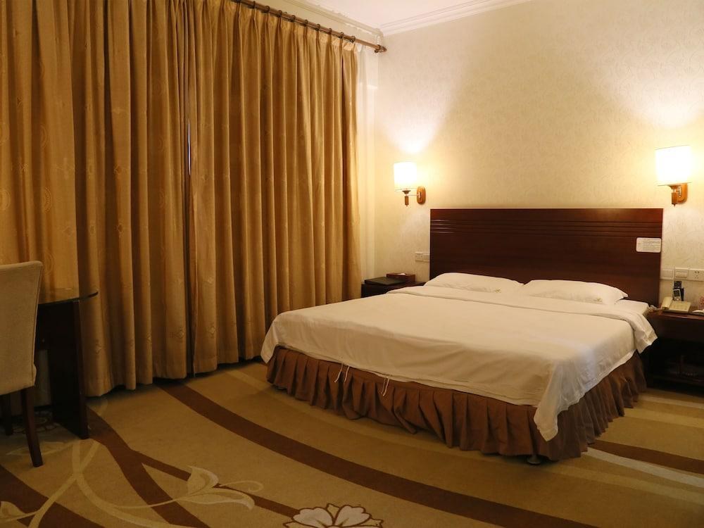 Pazhou Hotel photo 4