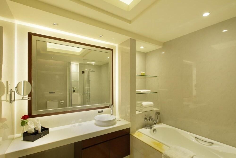 Leeden Jingxi Hotel photo 3